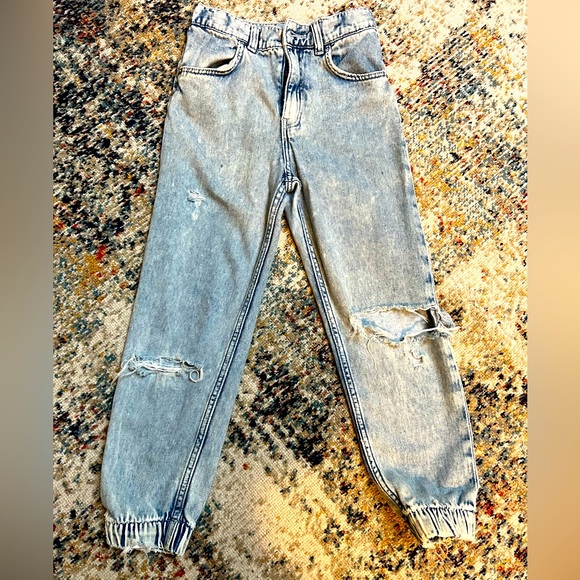 H&M Other - Girls H&M ripped jogger jeans